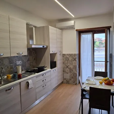 Bed & Breakfast Roomestbb