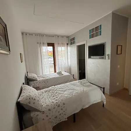 Roomestbb * Rome