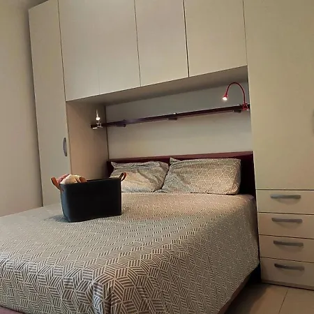 Apartment Certosina *