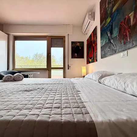 Bauhouse Apartment *