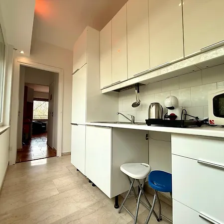 Bauhouse Apartment *