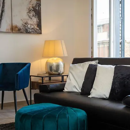 Iron Santa Maria Apartment *