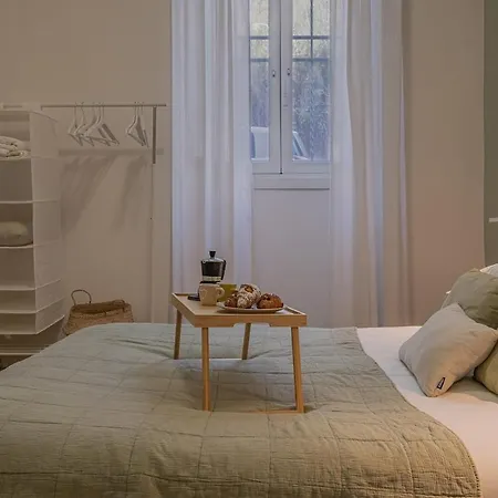 Apartment B&f *