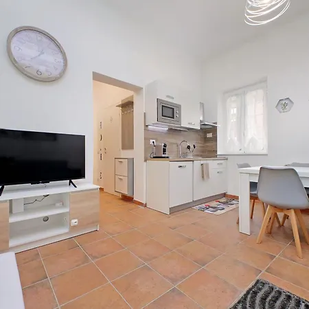 Domus Selva Apartment Rome