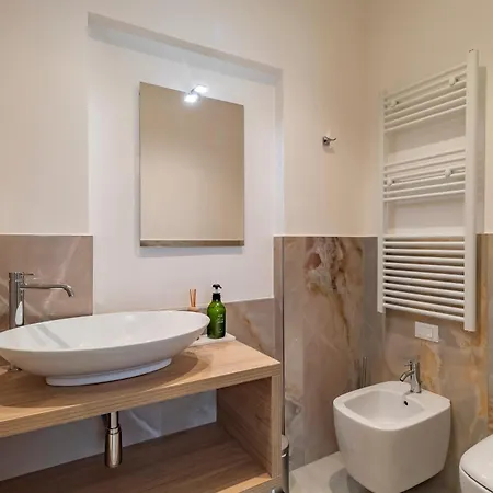 Cipro Vatican Luxury Escape *