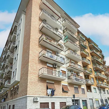 Apartament 15 Minuti Da San Giovanni - A C, Wifi E Smart Tv Rzym