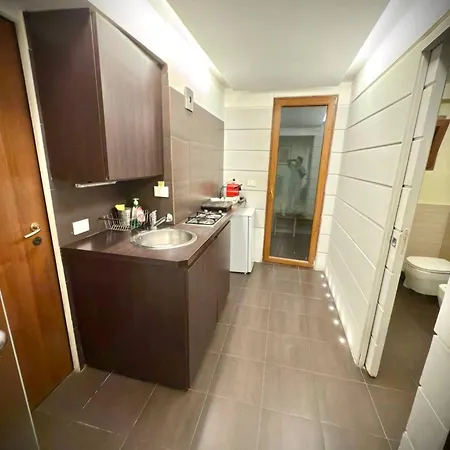 Garden Flat By Vatican Walls Apartment Rome