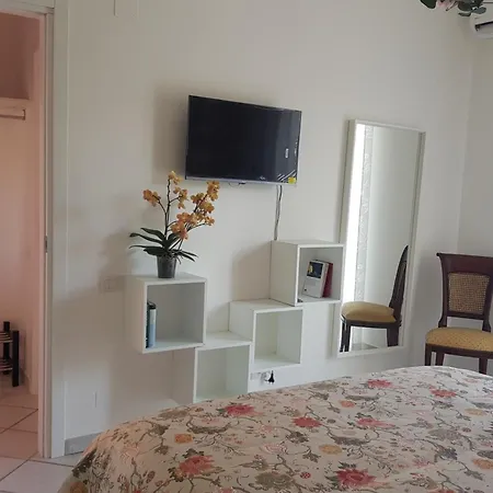Apartment In Villino