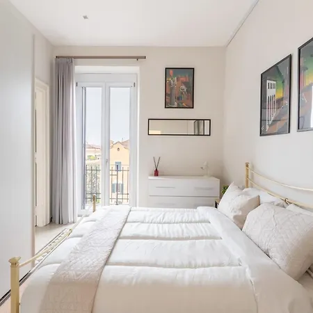 La Galleria, Rooftop Flat Nearby Borghese Rome