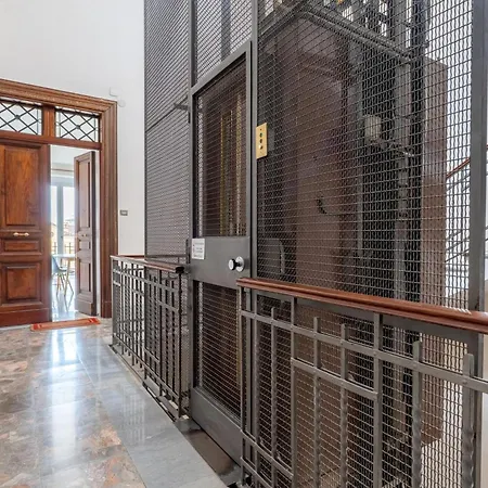 La Galleria, Rooftop Flat Nearby Borghese Apartment Rome
