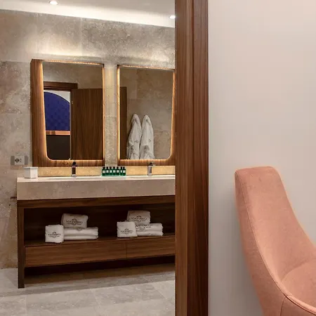 Hotel Via Veneto - L'essenza Di