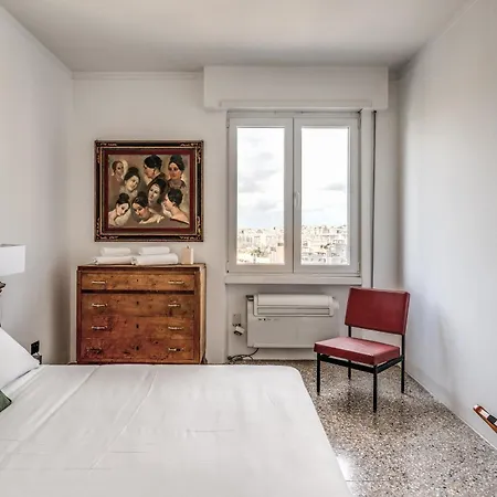 Amazing Piramide Metro Station Appartement Rome
