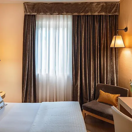 Starhotels Metropole Hotel Rome