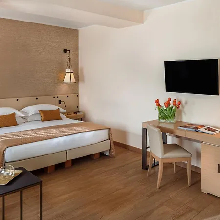 Starhotels Metropole Hotel 4*
