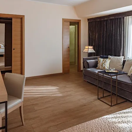 Starhotels Metropole 4*