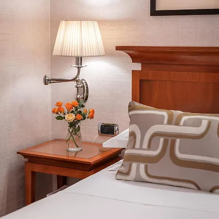 Starhotels Metropole 4*