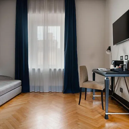 Unica Apartmanhotel Róma