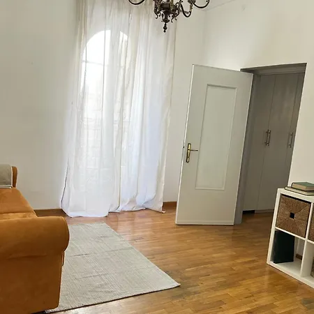 Glory House Vatican & Saint Peter Basilica Apartment *