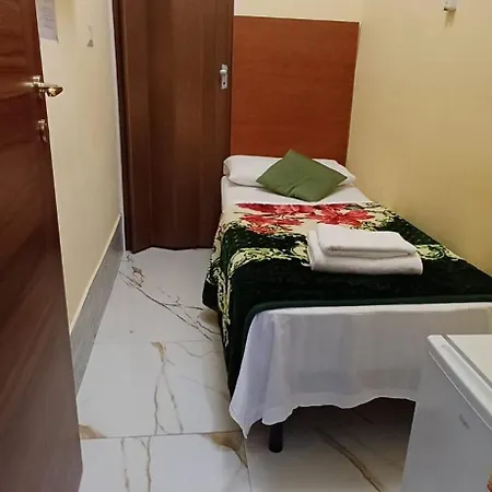 Nocleg ze śniadaniem Termini Gioberti
