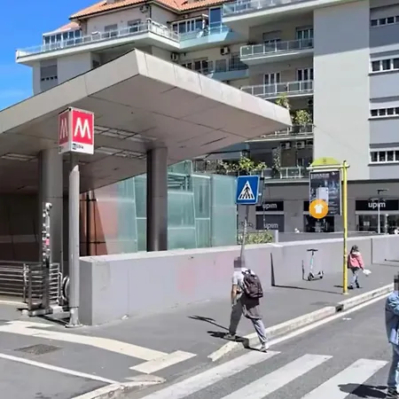 La Casa Di Bubi - 3 Minuti A Piedi Metro Libia Apartment
