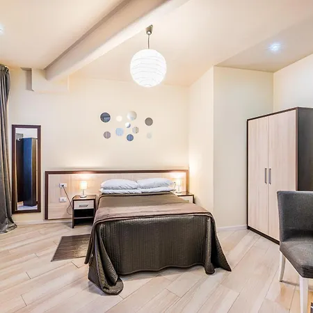 Interno5 Rome