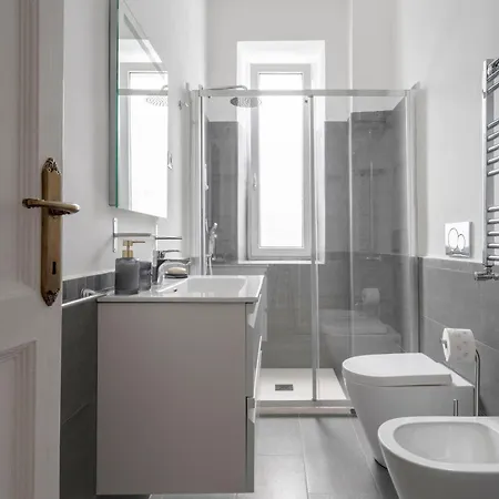Apartment Angels Beauty House *