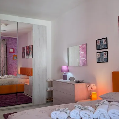 Apartment At Eria's House - 100 M Metro A Subaugusta Rome