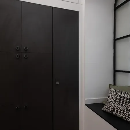 Style & Stone Guest house *