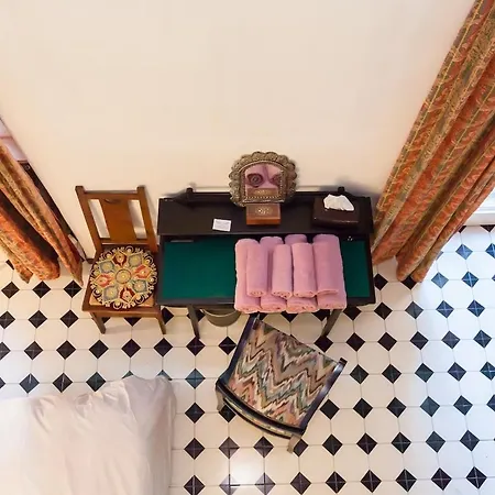 Apartment In Rome-trastevere - Amorhome *