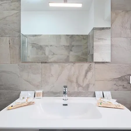 Apartamento New Gens Iulia 2 Min Da Stazione Trastevere Roma
