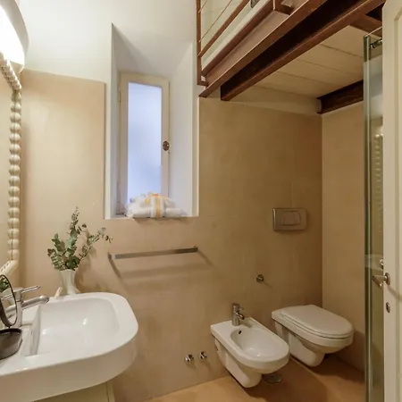Liberti Colosseo - Luxury Apartment Rome
