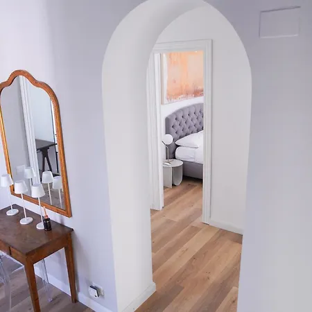 Villa Lina - Sky Earth Liberty - 5 Min From Tube *