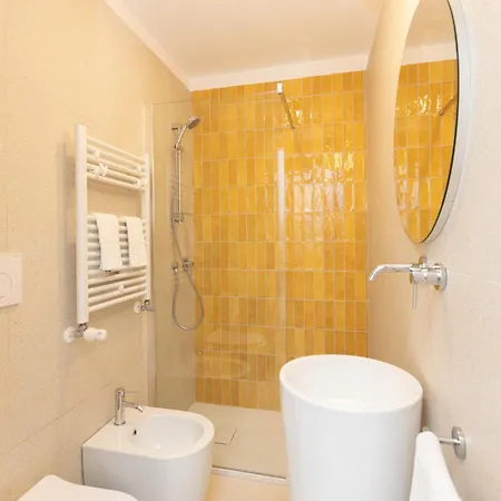 Vatican Colors Guest house