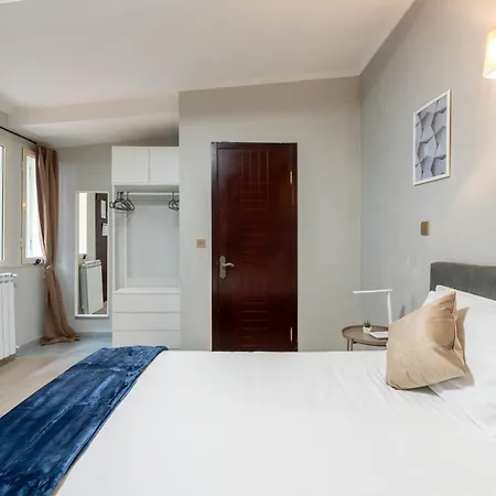 Guest house Portafortuna - Close To Colosseum 2*