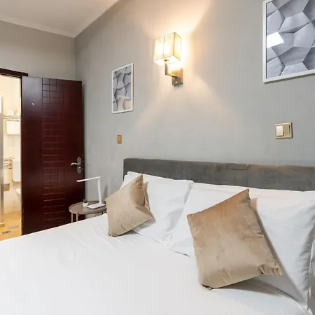 Portafortuna - Close To Colosseum Рим