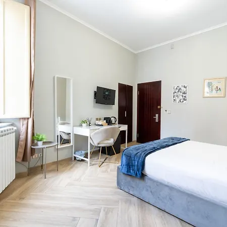 Guest house Portafortuna - Close To Colosseum 2*