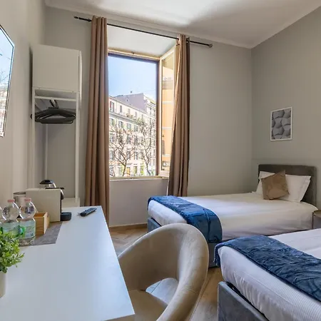 Guest house Portafortuna - Close To Colosseum 2*