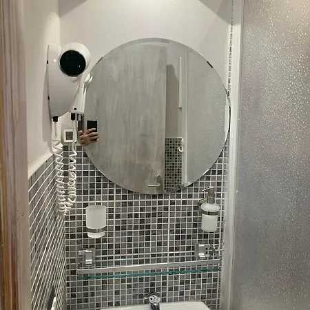 Domus Ferruccio Guest house