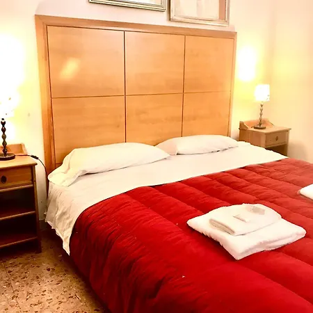 Le Sibille House *