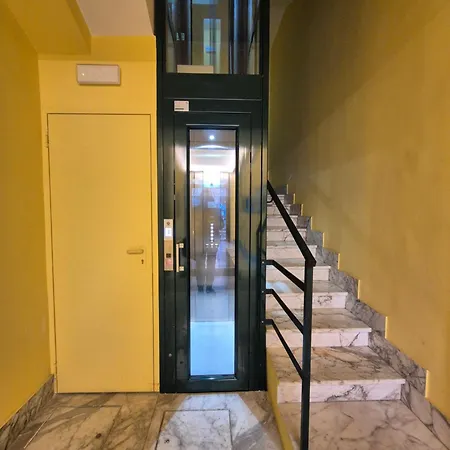 Fiore Apartment *