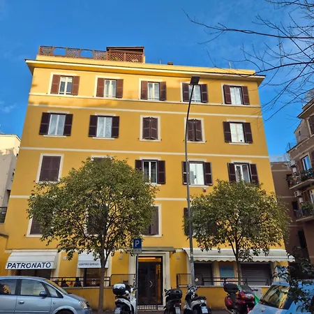 Fiore Apartment