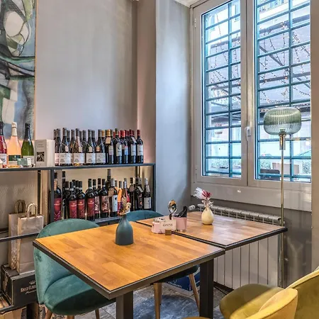 Apollo Boutique Hotel