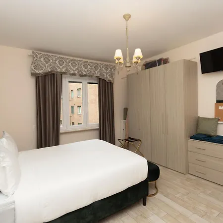 Apartment B9 *