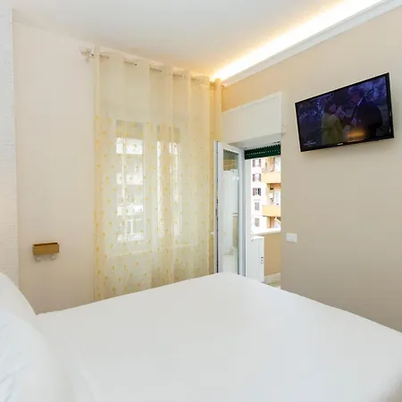 Apartment B9 Rome