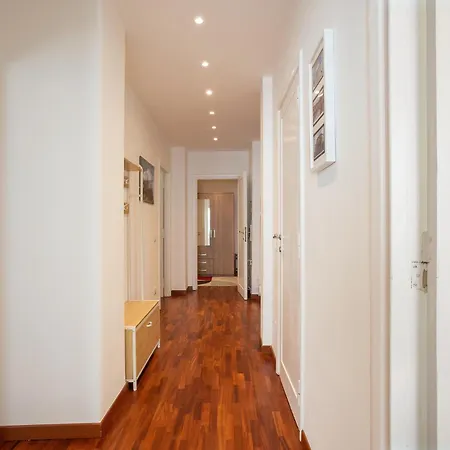 Apartment Carpegna Park By Cornelia Subway