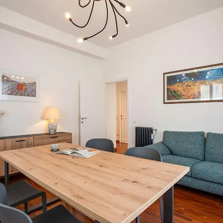Carpegna Park By Cornelia Subway Apartment *