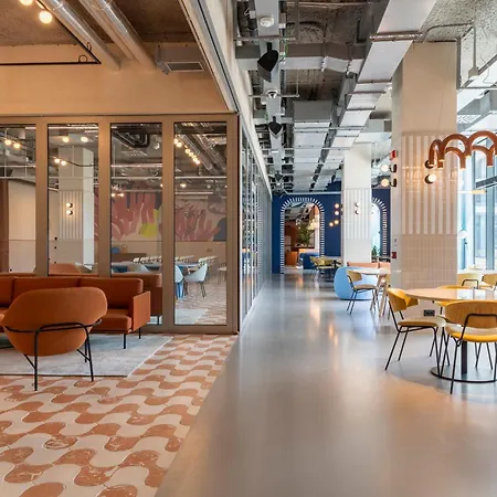 The Social Hub Hotel