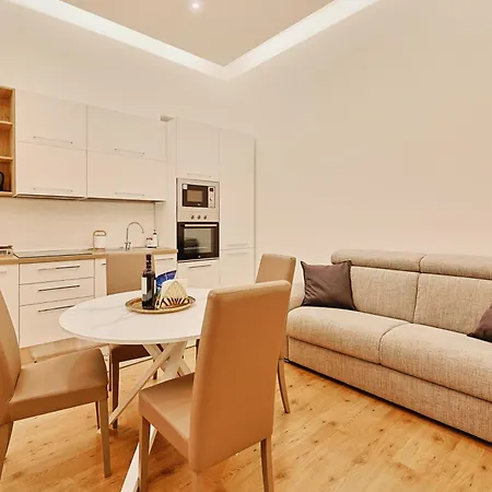 Casa Di Borgo Holiday home Rome