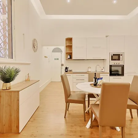 Casa Di Borgo Holiday home *