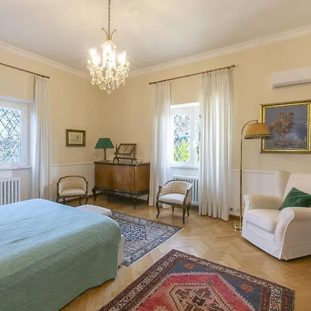 Garden Hill * Roma
